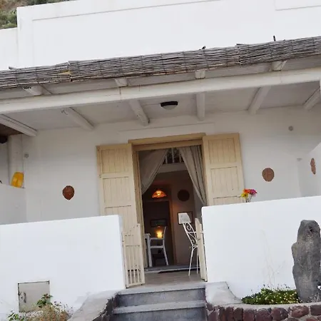 Holiday home Ginestra Sulla Di *