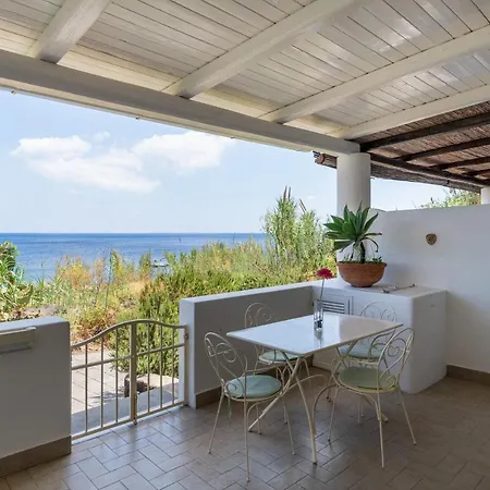 Ginestra Sulla Di Holiday home *