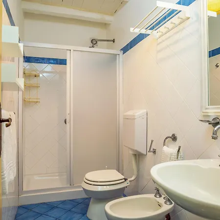 Holiday home Ginestra Sulla Di *